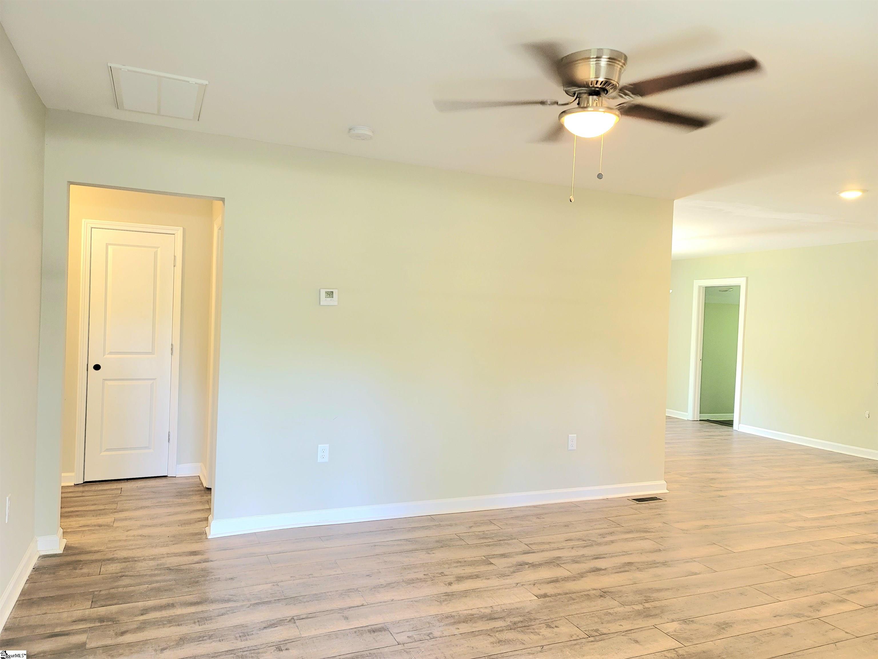 528 Old Hundred Road Pelzer, SC 29669 - Photo 10 of 29