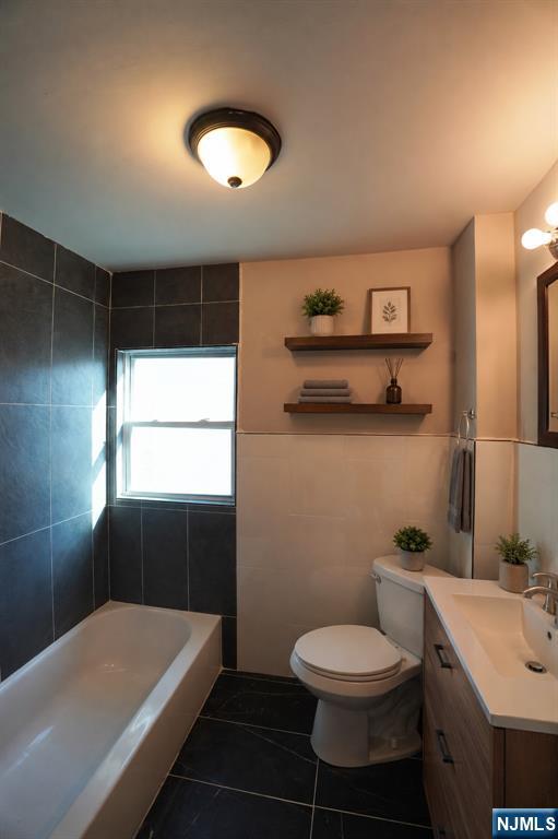667 Scotland Road Orange, NJ 07050 - Photo 15 of 30
