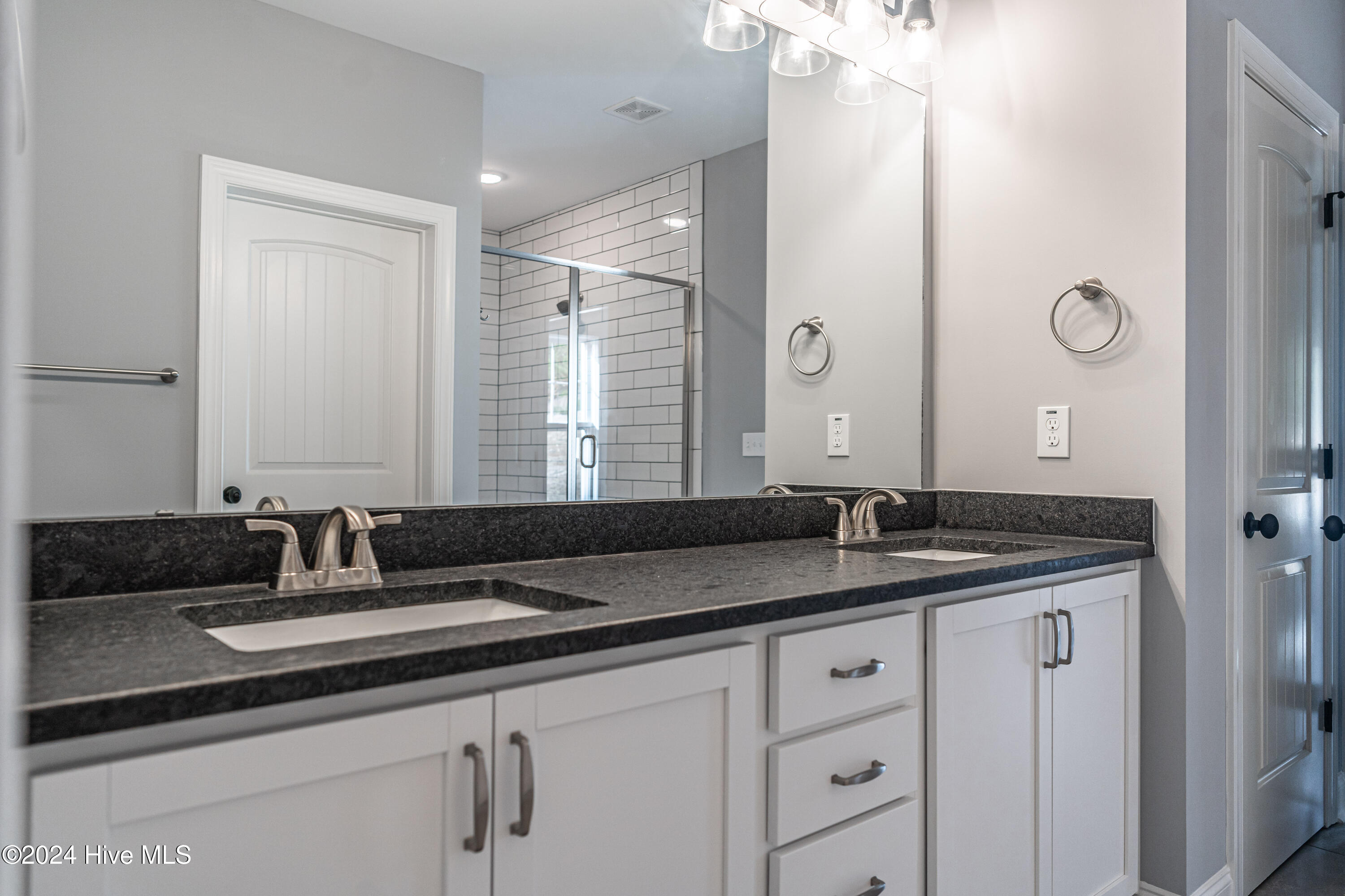 155 Hickory Pointer Way Cameron, NC 28326 - Photo 13 of 21 Superior Homes of the Sandhills 'Hyland' Floor Plan on 10+ Acres