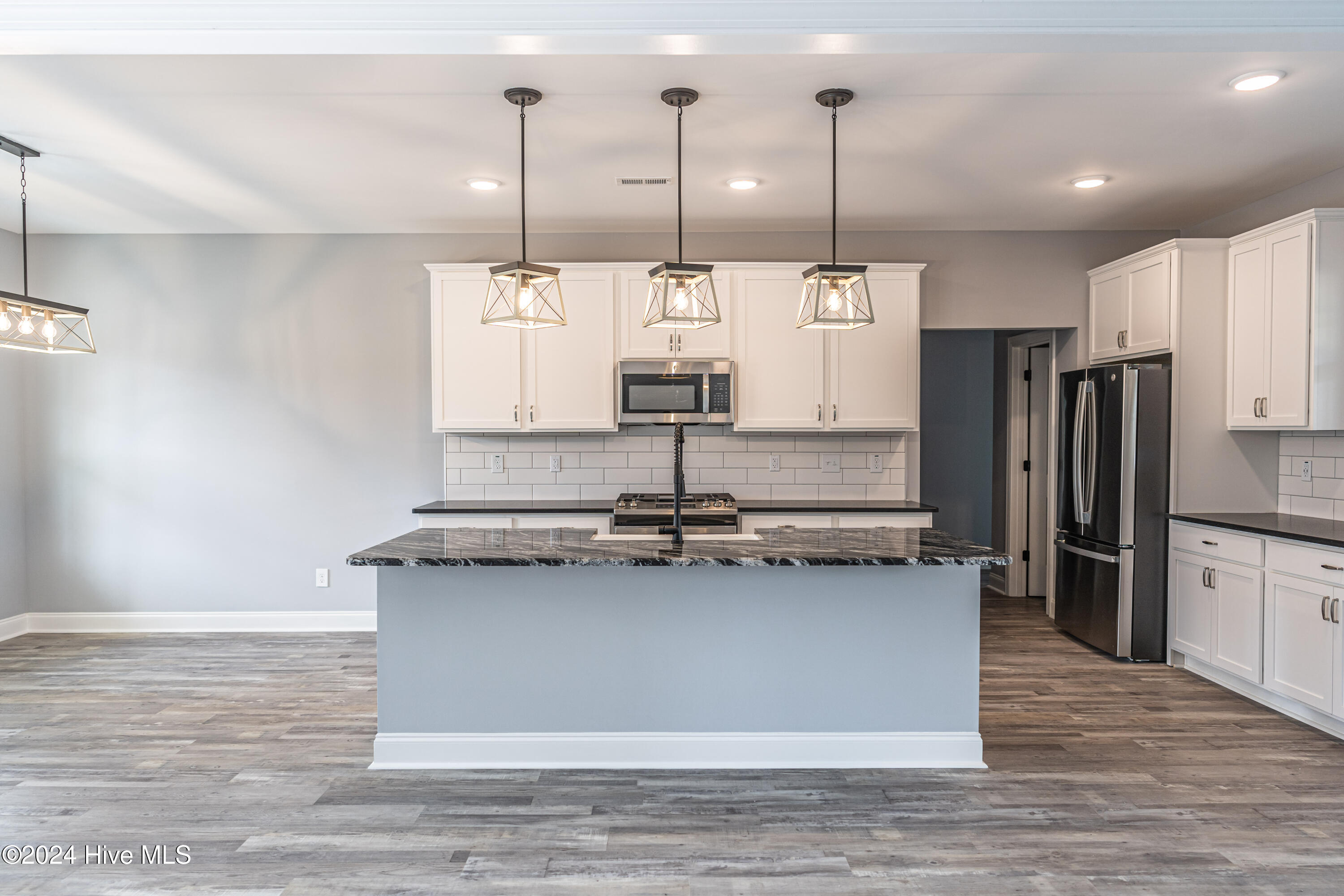 155 Hickory Pointer Way Cameron, NC 28326 - Photo 6 of 21 Superior Homes of the Sandhills 'Hyland' Floor Plan on 10+ Acres