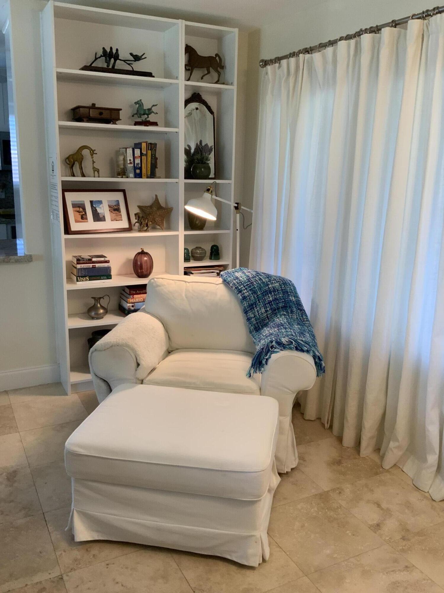 440 Northeast 45th Street Boca Raton, FL 33431 - Photo 5 of 20 IMG_0965