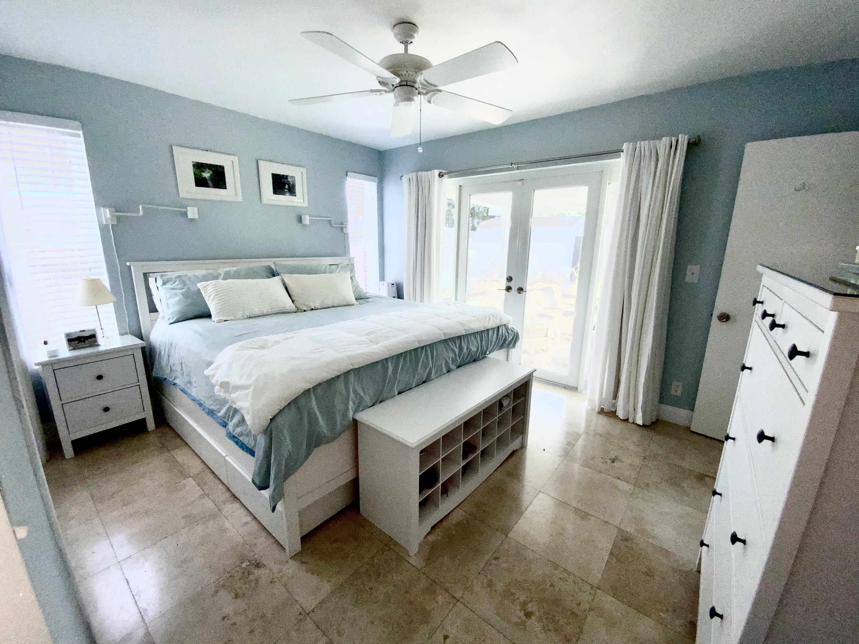 440 Northeast 45th Street Boca Raton, FL 33431 - Photo 9 of 20 IMG_0849