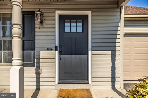 $325,000 | 7 Sussex Drive, Carlisle, PA 17013