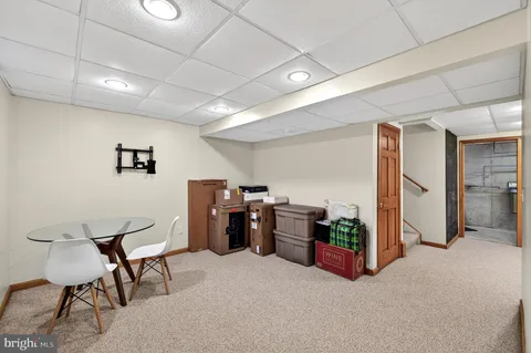 $325,000 | 7 Sussex Drive, Carlisle, PA 17013