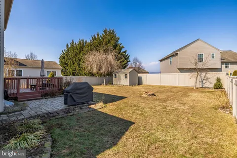 $325,000 | 7 Sussex Drive, Carlisle, PA 17013