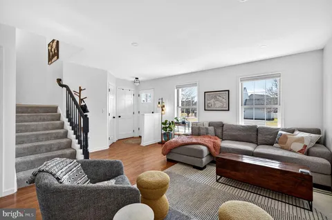 $325,000 | 7 Sussex Drive, Carlisle, PA 17013