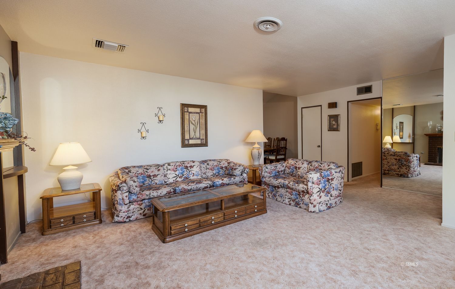 631 Peg Street Ridgecrest, CA 93555 - Photo 8 of 46