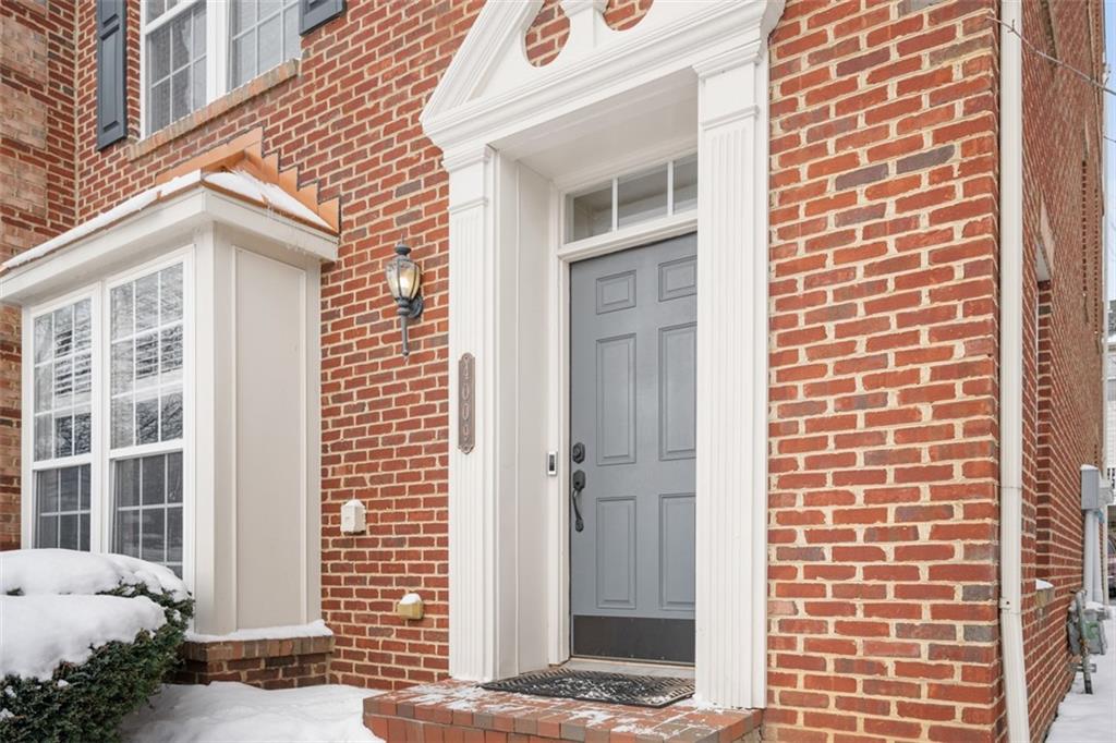 4009 Village Run Road Wexford, PA 15090 - Photo 2 of 38 Gallery Image 2