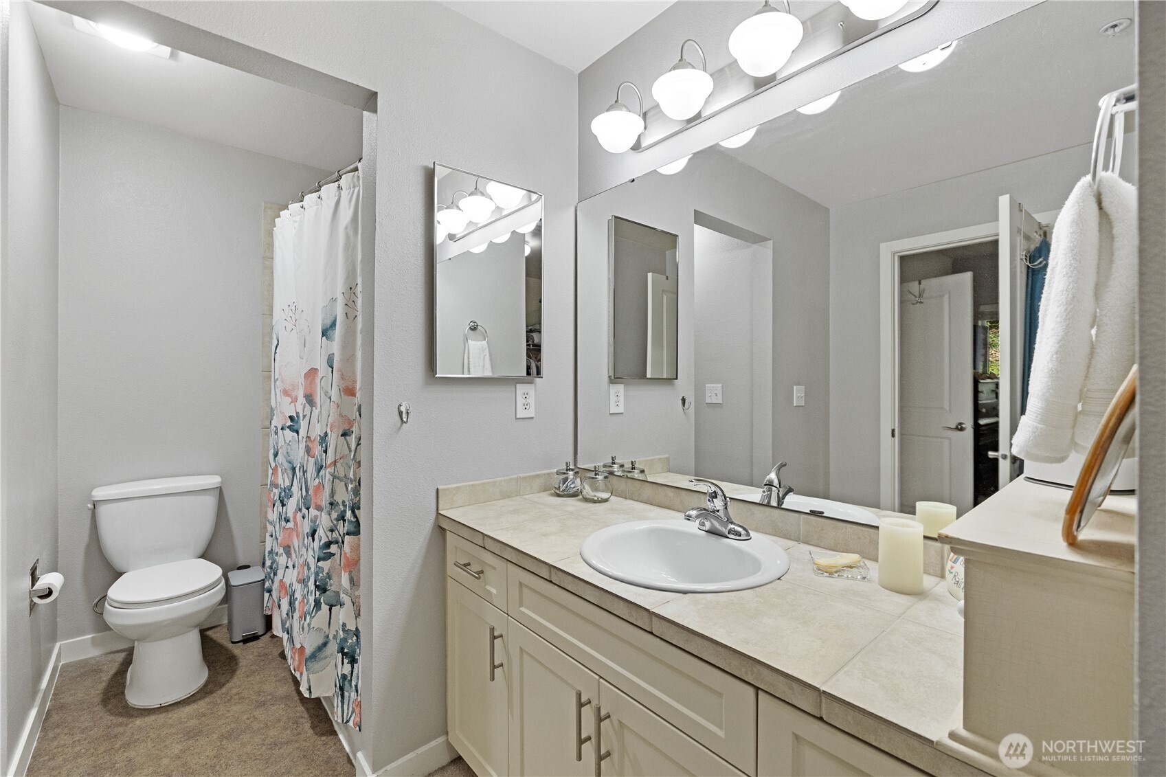 3918 243rd Place Southeast, Unit F204 Bothell, WA 98021 - Photo 20 of 32
