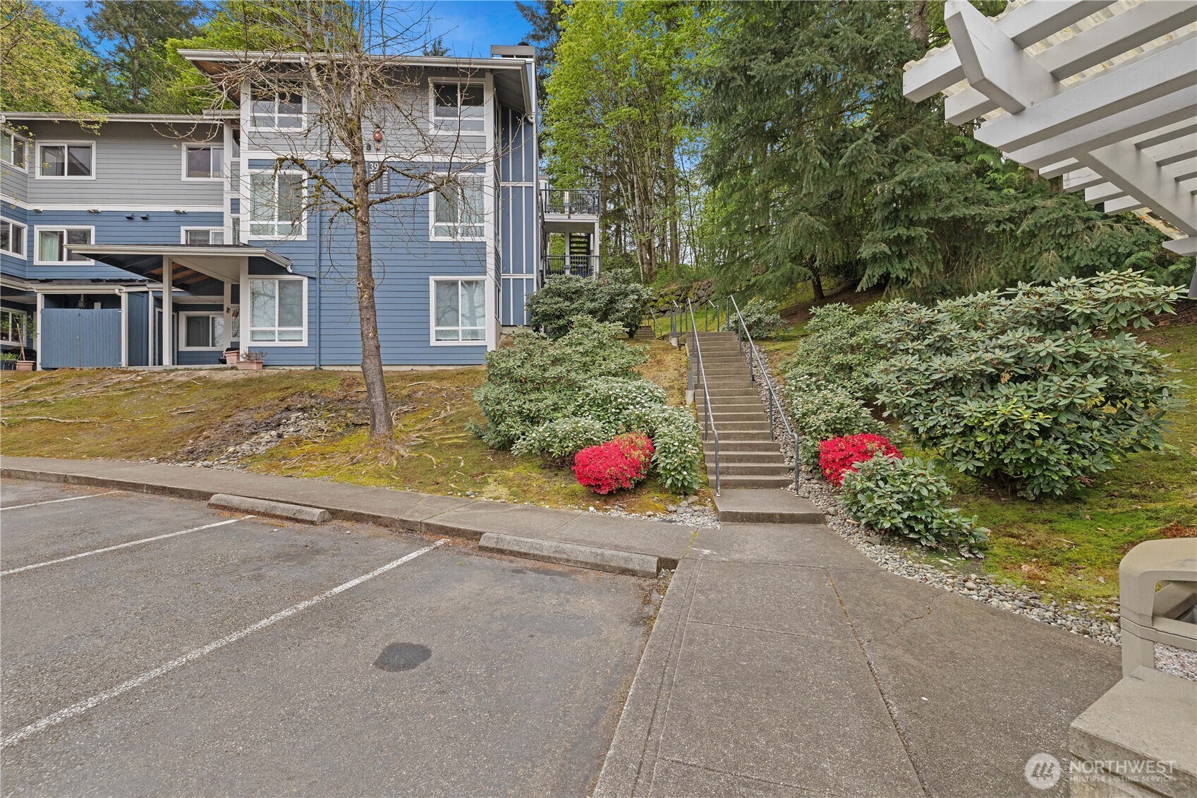 3918 243rd Place Southeast, Unit F204 Bothell, WA 98021 - Photo 27 of 32