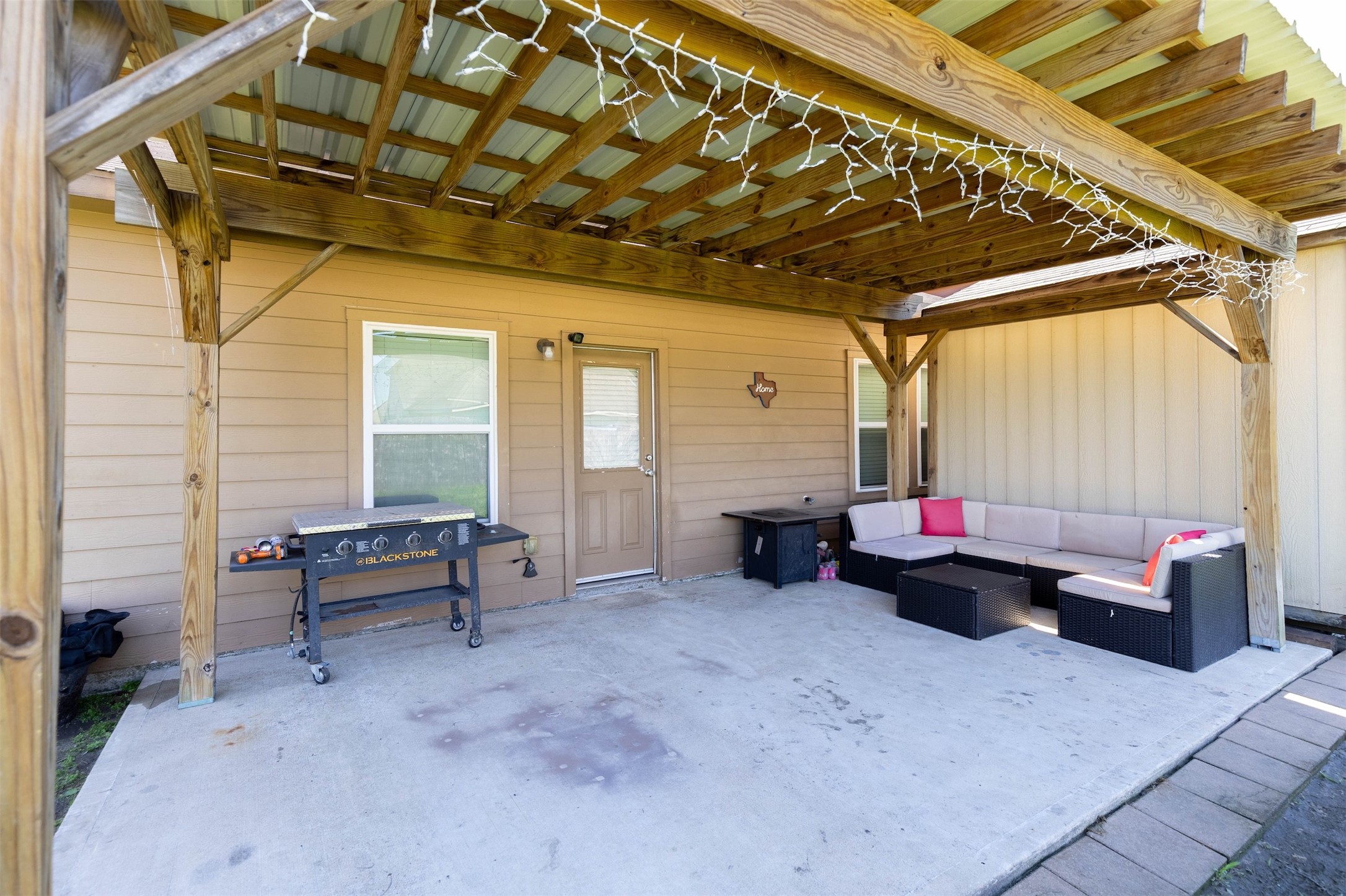 2061 Lepper Street Alvin, TX 77511 - Photo 25 of 32