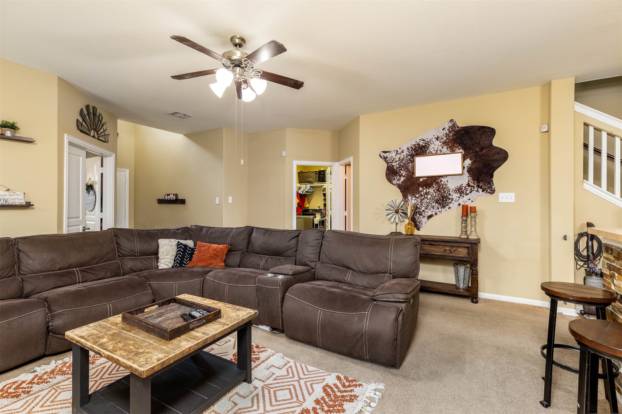 2061 Lepper Street Alvin, TX 77511 - Photo 5 of 32