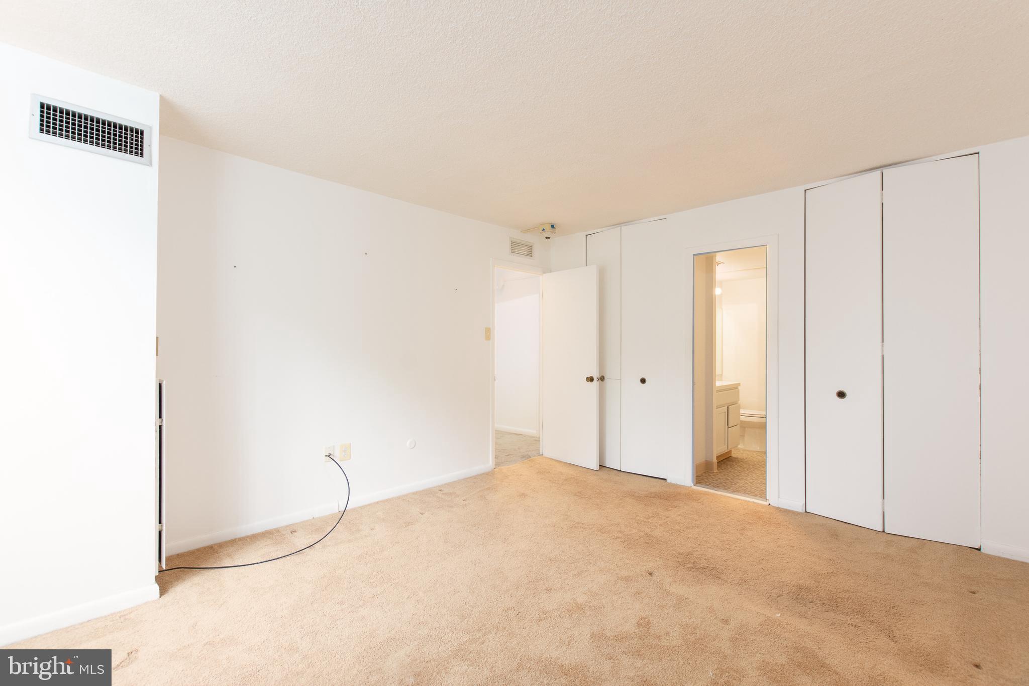 2016 Naamans Road, Unit C9 Wilmington, DE 19810 - Photo 12 of 18 Master Bedroom