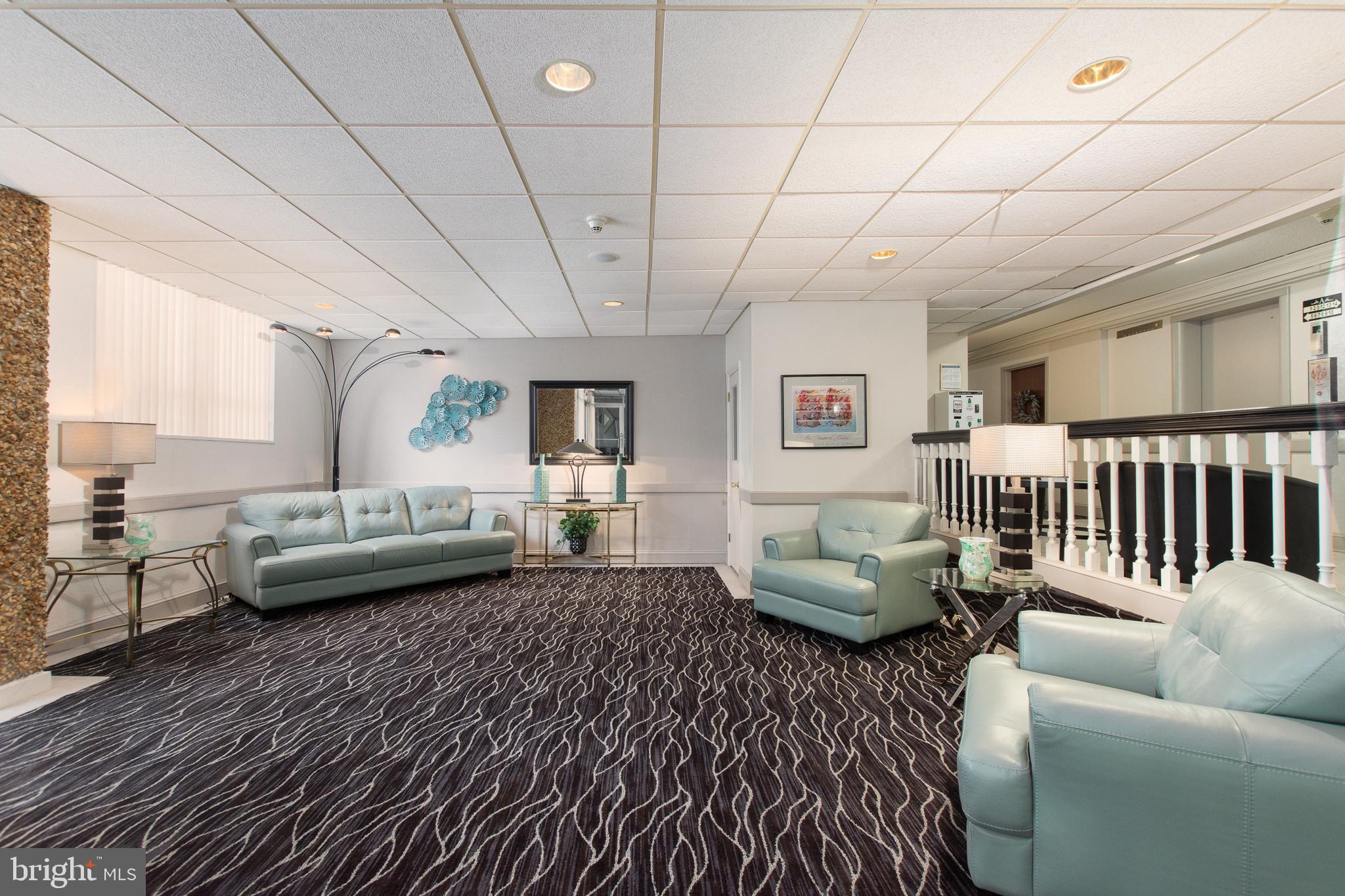 2016 Naamans Road, Unit C9 Wilmington, DE 19810 - Photo 3 of 18 Updated Lobby