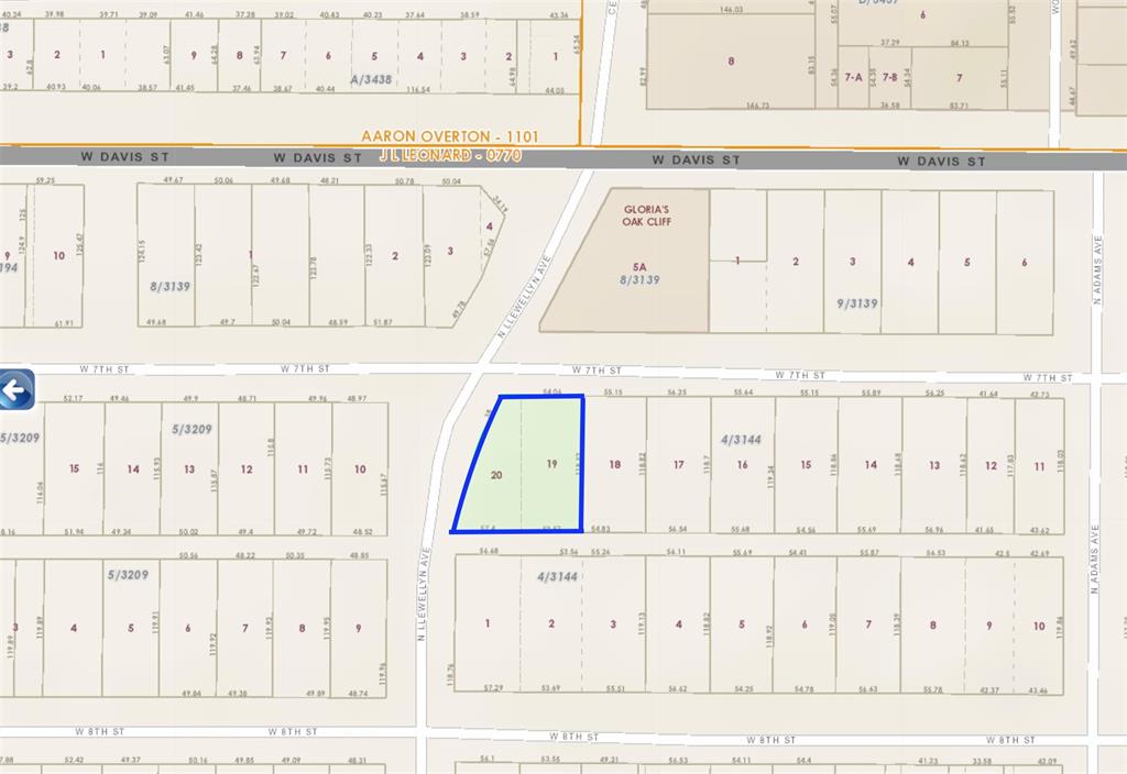 536 West 7th Street Dallas, TX 75208 - Photo 5 of 8 a view of a entryway