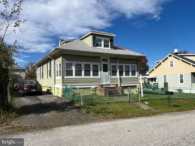 $250,000 | 3204 Elizabeth Avenue, Baltimore, MD 21227