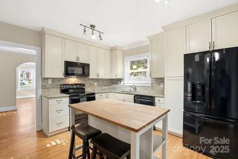 $649,000 | 3108 Westmoreland Avenue, Charlotte, NC 28205