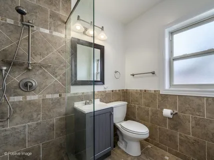 $850,000 | 5002 North Central Park Avenue, Chicago, IL 60625