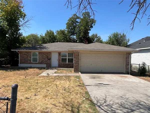 $1,850 | 1843 Greendale Drive, Dallas, TX 75217