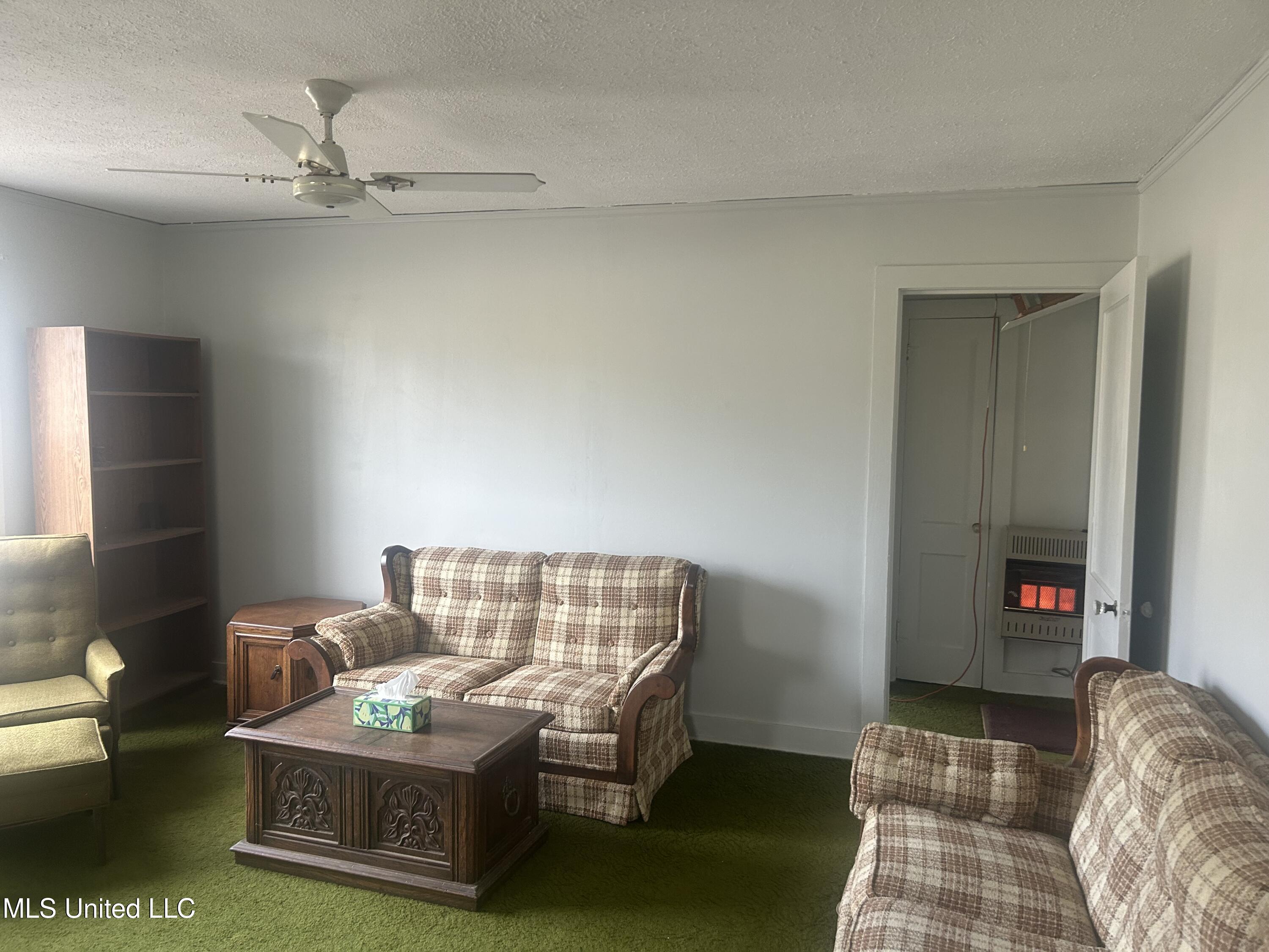 363 West Park Avenue Drew, MS 38737 - Photo 7 of 8 IMG_8394