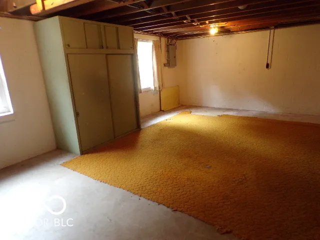 $179,900 | 201 South Water Street, Brownstown, IN 47220