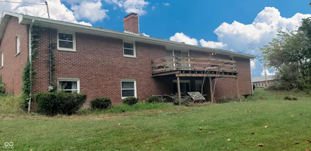 $179,900 | 201 South Water Street, Brownstown, IN 47220