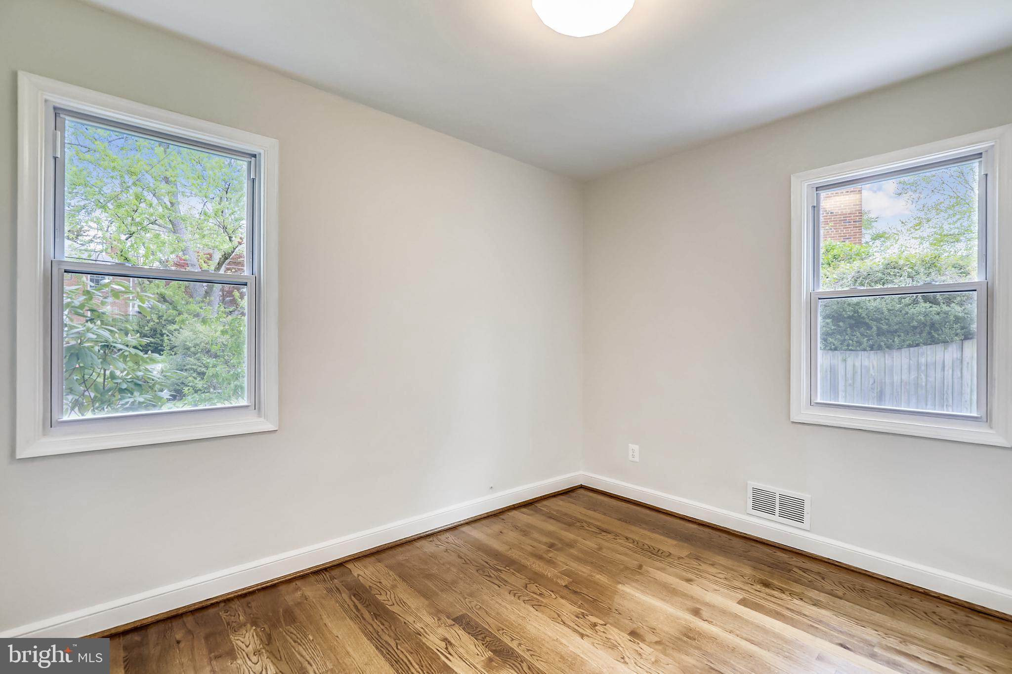 10117 Gates Avenue Silver Spring, MD 20902 - Photo 16 of 69