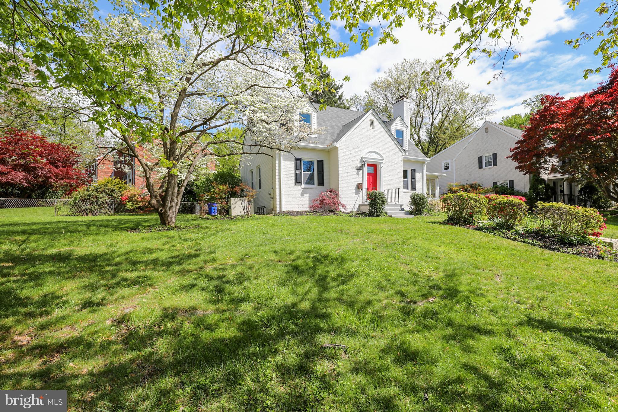 10117 Gates Avenue Silver Spring, MD 20902 - Photo 3 of 69