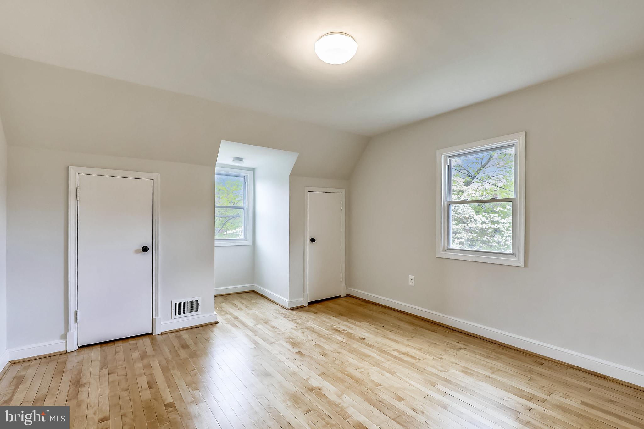 10117 Gates Avenue Silver Spring, MD 20902 - Photo 25 of 69