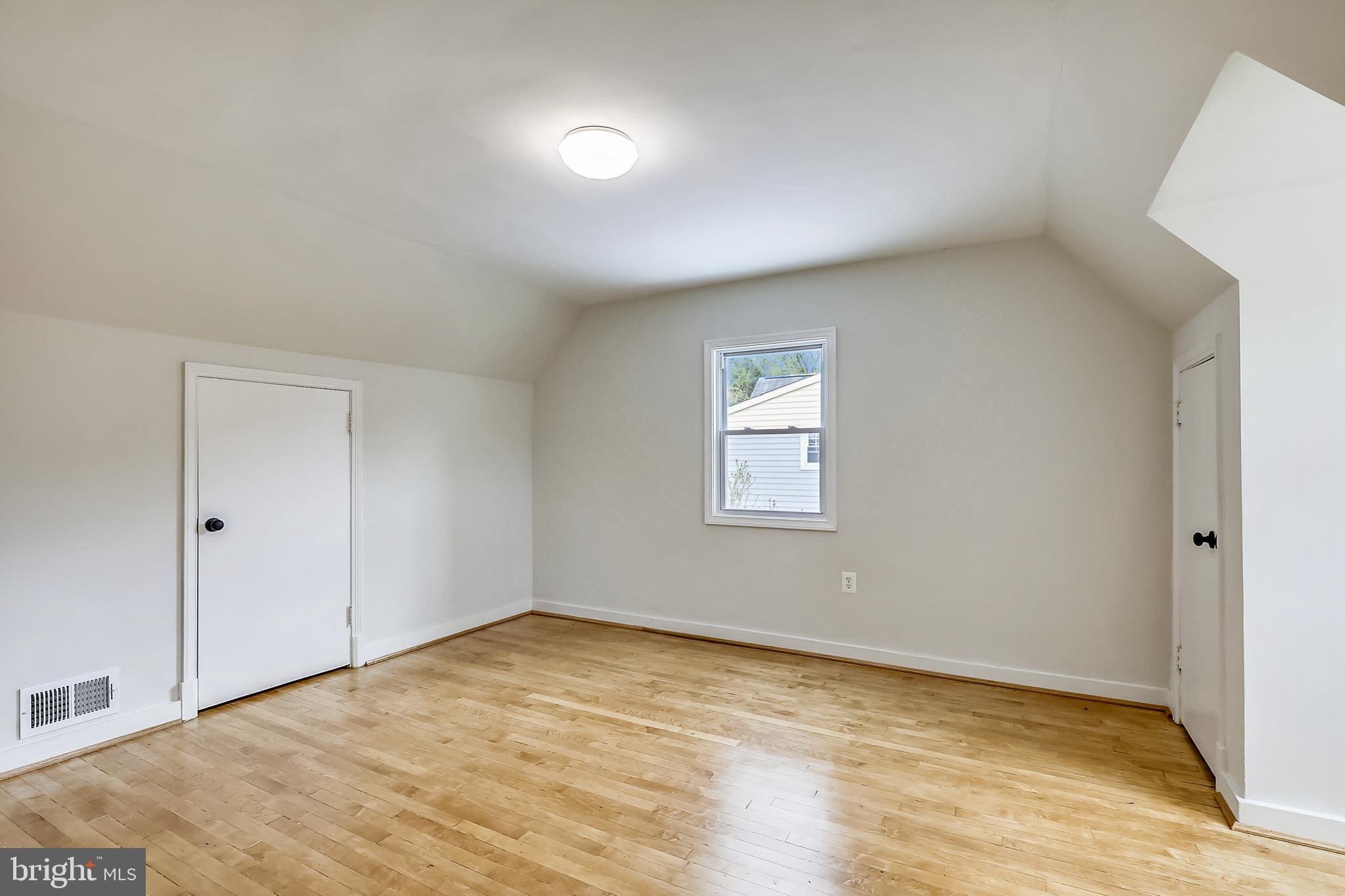 10117 Gates Avenue Silver Spring, MD 20902 - Photo 32 of 69