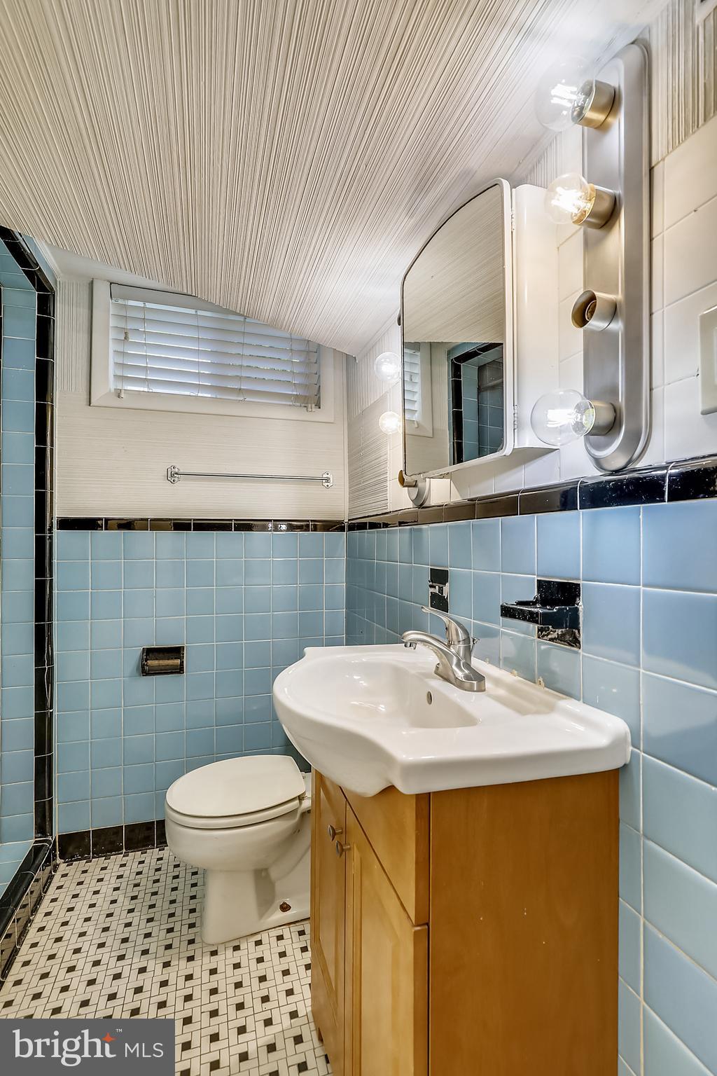 10117 Gates Avenue Silver Spring, MD 20902 - Photo 34 of 69