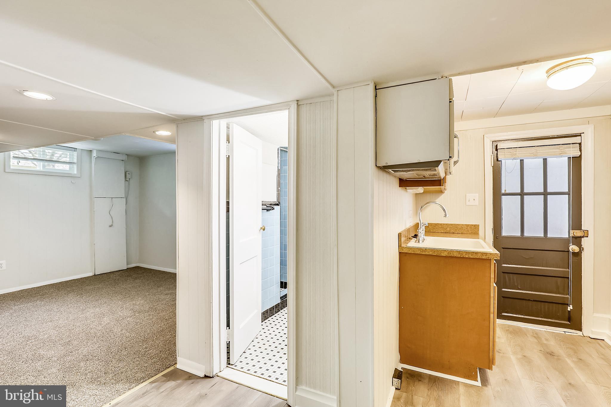 10117 Gates Avenue Silver Spring, MD 20902 - Photo 35 of 69