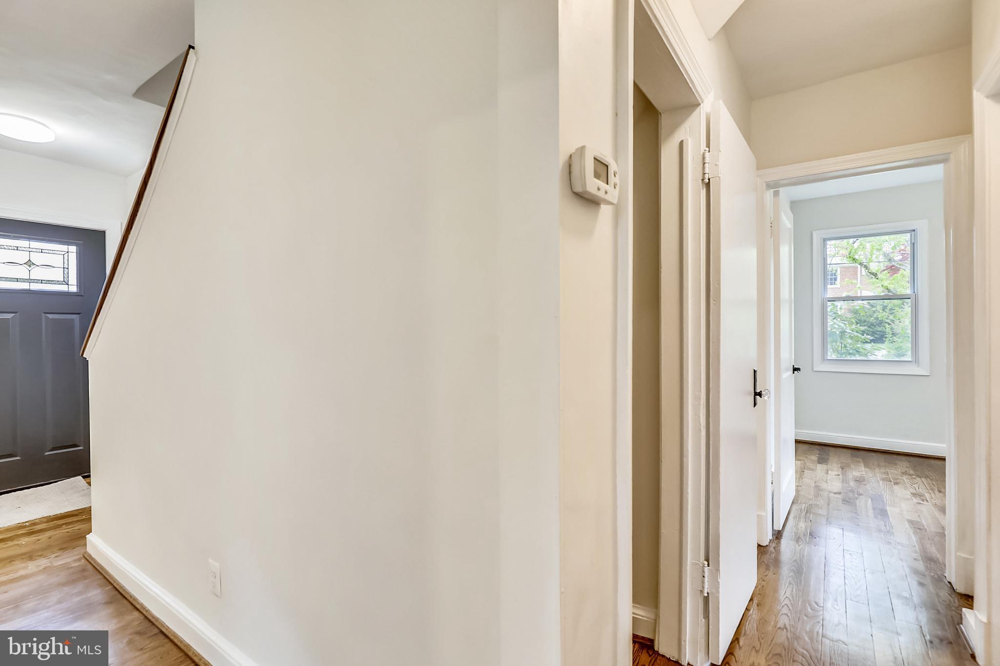 10117 Gates Avenue Silver Spring, MD 20902 - Photo 6 of 69