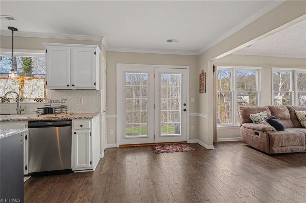 274 Winfield Drive King, NC 27021 - Photo 9 of 25