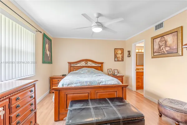 $205,000 | 5560 Lakeside Drive, Unit 204, Margate, FL 33063