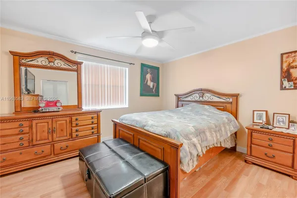 $205,000 | 5560 Lakeside Drive, Unit 204, Margate, FL 33063