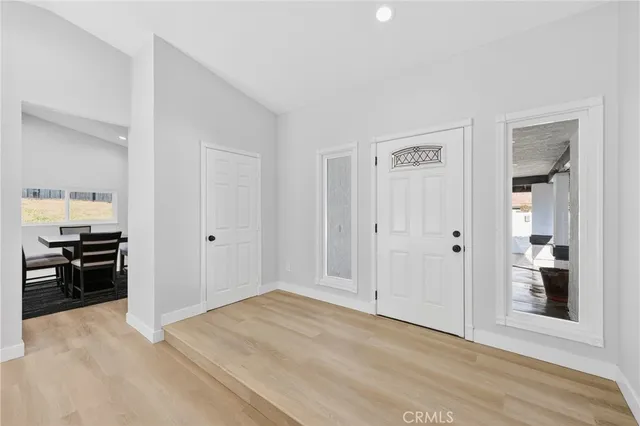 $695,000 | 6568 Ave Mariposa, Jurupa Valley, CA 92509