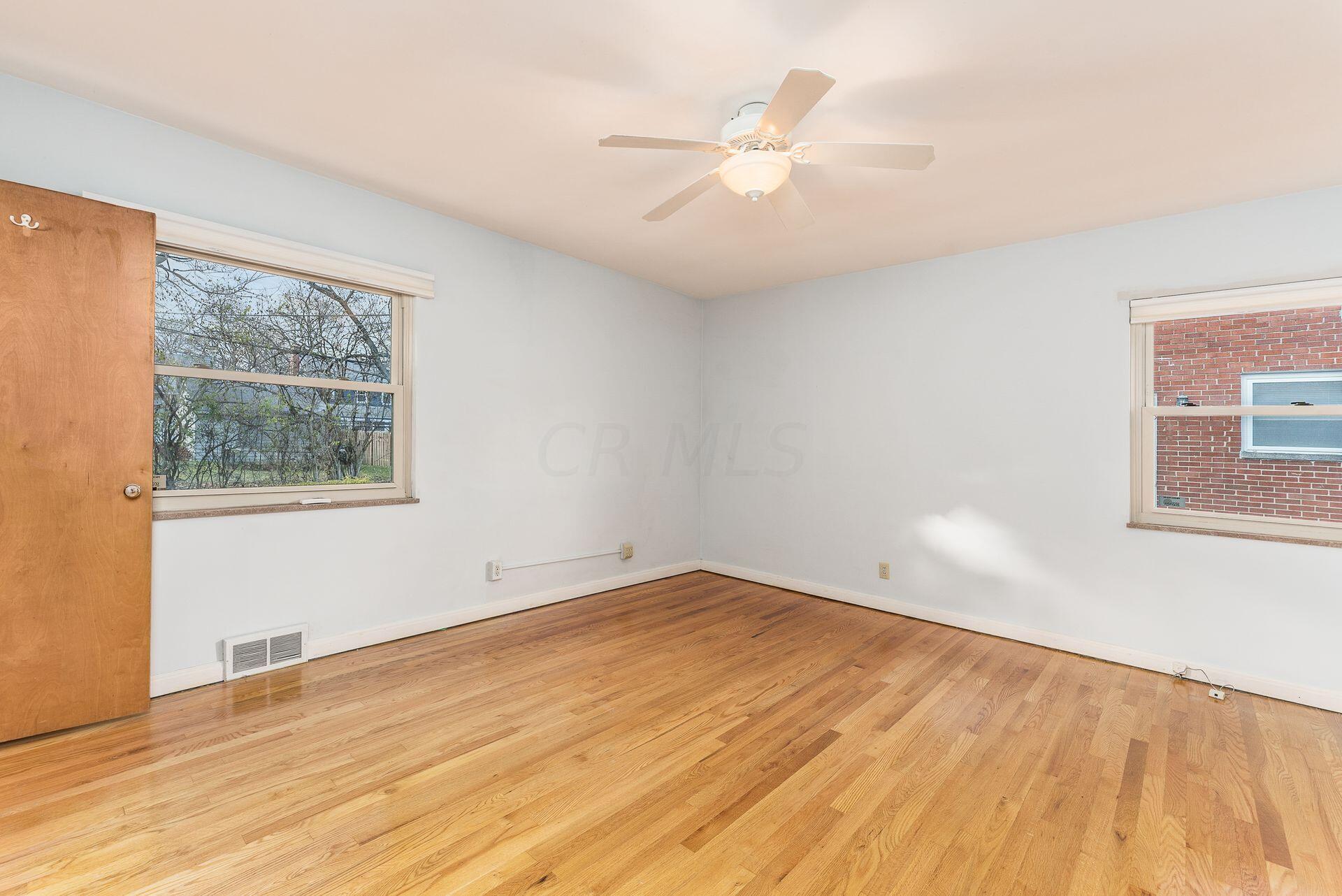 71 North Merkle Road Columbus, OH 43209 - Photo 24 of 66 Primary Bedroom