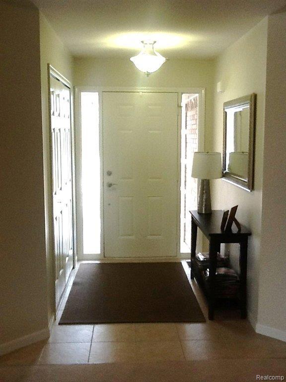 28140 Cotton Road New Baltimore, MI 48047 - Photo 11 of 15 027.JPG