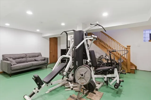 $1,200 | 4518 North Sheridan Road, Unit 1C, Chicago, IL 60640