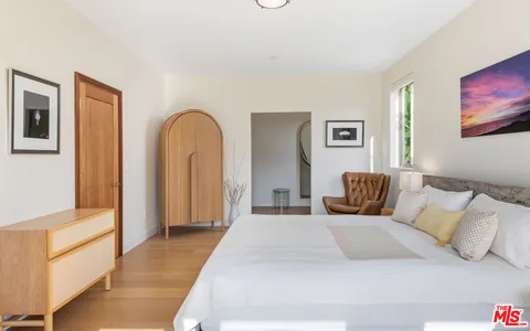 $4,250,000 | 5787 Calpine Drive, Malibu, CA 90265