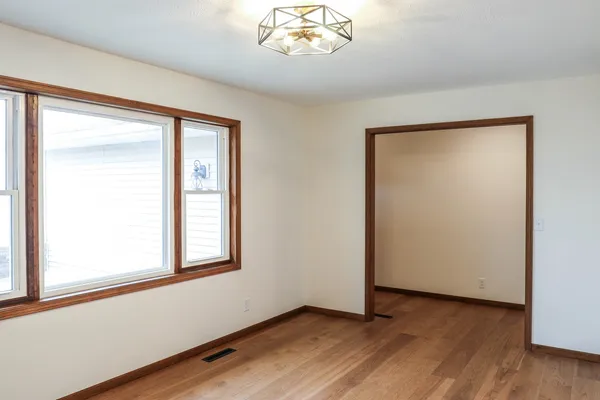 $465,000 | 13015 West Franklin Street, Hudson, IL 61748