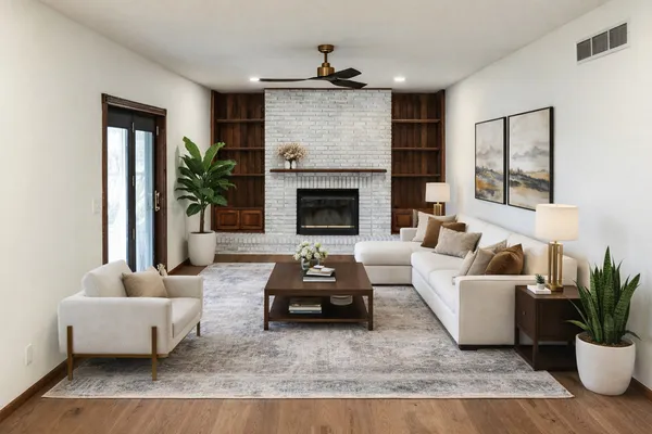 $465,000 | 13015 West Franklin Street, Hudson, IL 61748