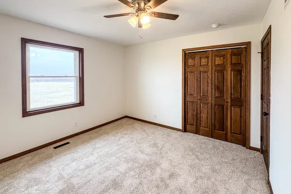 $465,000 | 13015 West Franklin Street, Hudson, IL 61748