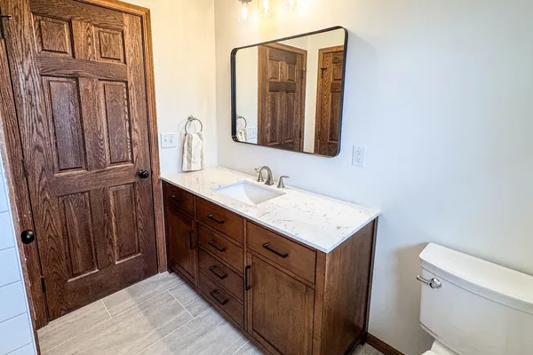 $465,000 | 13015 West Franklin Street, Hudson, IL 61748