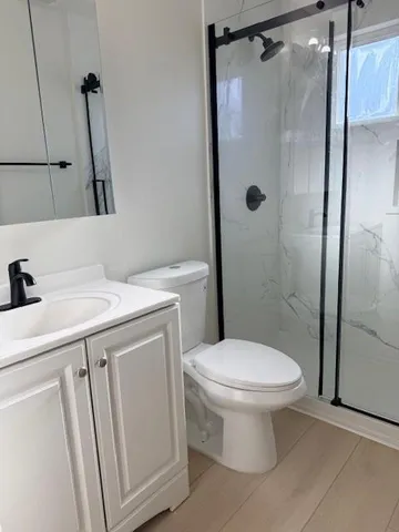 $3,000 | 1133 Paloma Avenue, Unit 4, Burlingame, CA 94010