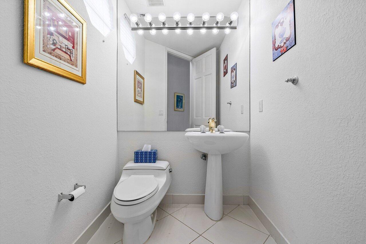 17099 Ryton Lane Boca Raton, FL 33496 - Photo 18 of 76 Powder Room