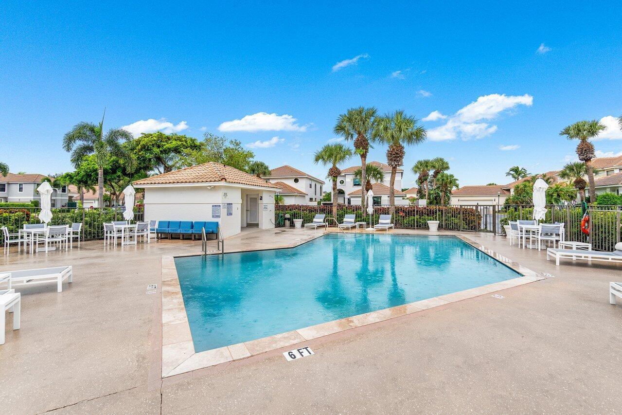 17099 Ryton Lane Boca Raton, FL 33496 - Photo 30 of 76 Hampton Court Satellite Pool