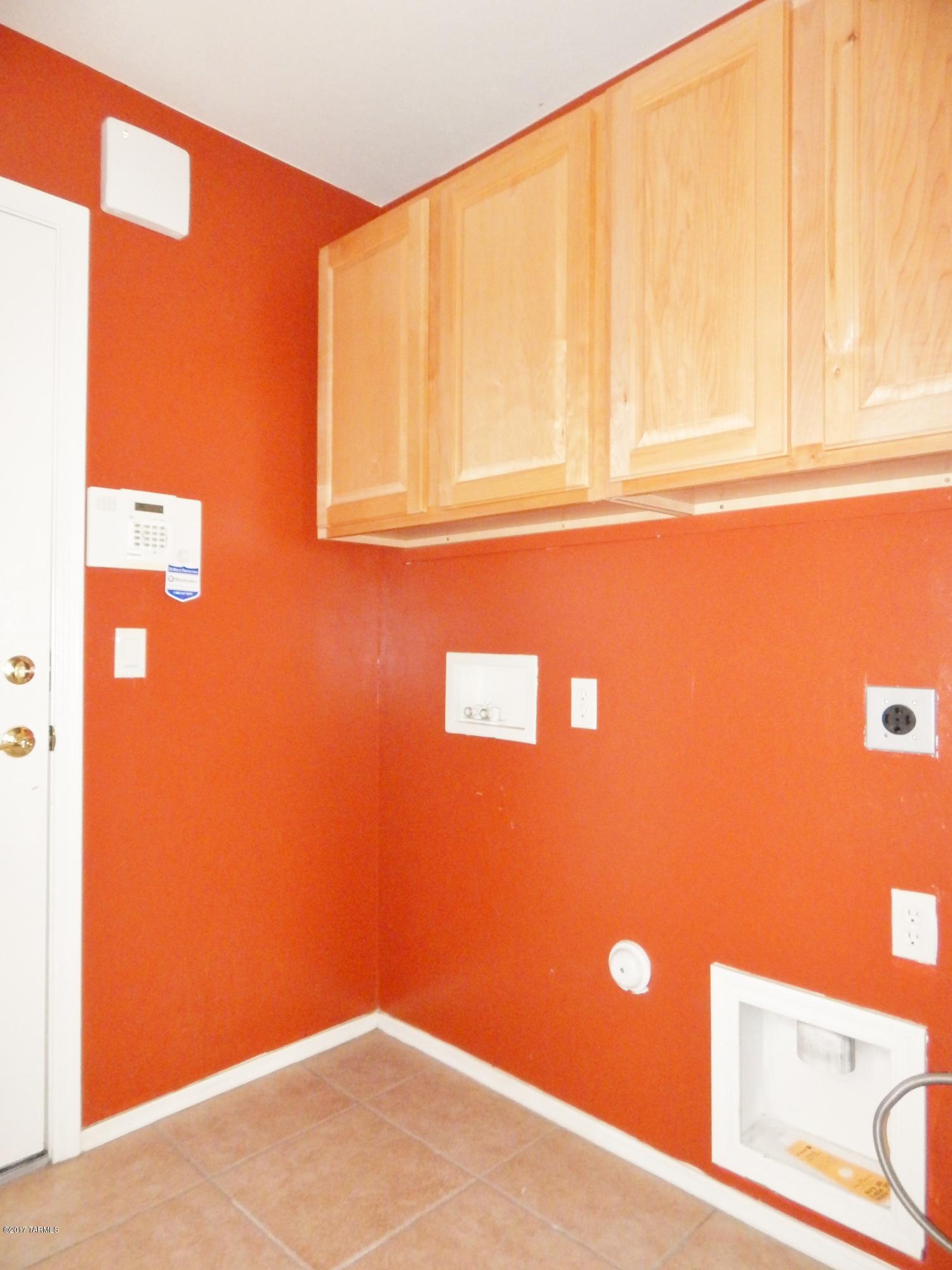 17169 South Scarlet Cliff Place Vail, AZ 85641 - Photo 8 of 15