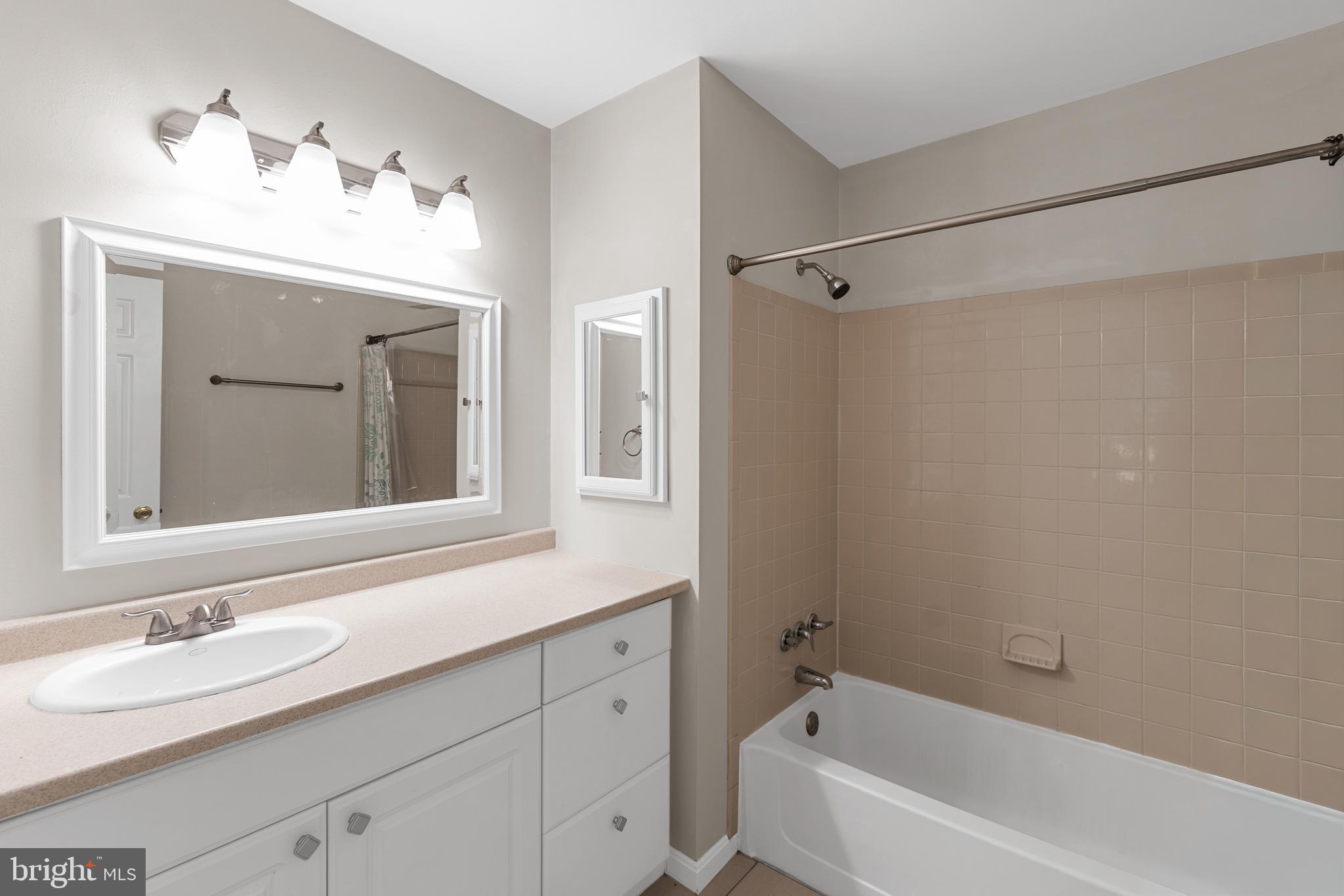 1006 Windrush Lane, Unit 21 Sandy Spring, MD 20860 - Photo 15 of 23